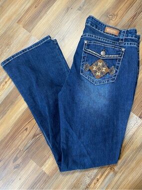 4/$16 Shyanne Bootcut Jeans